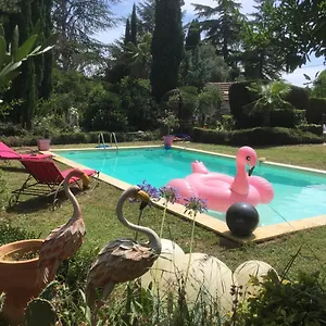 Hébergement de vacances Mas De La Chapelle Sainte-elisabeth, Tarascon