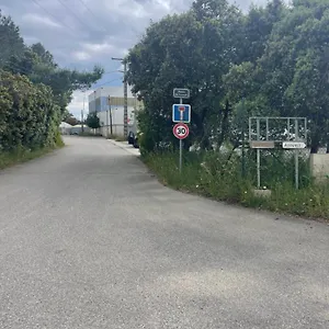 Appartement Au Petit Olivier, Avec Jardin, Grans